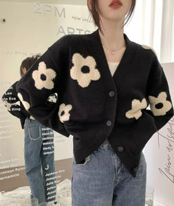 Daisy Flower Cardigan Sweater Black Bloom