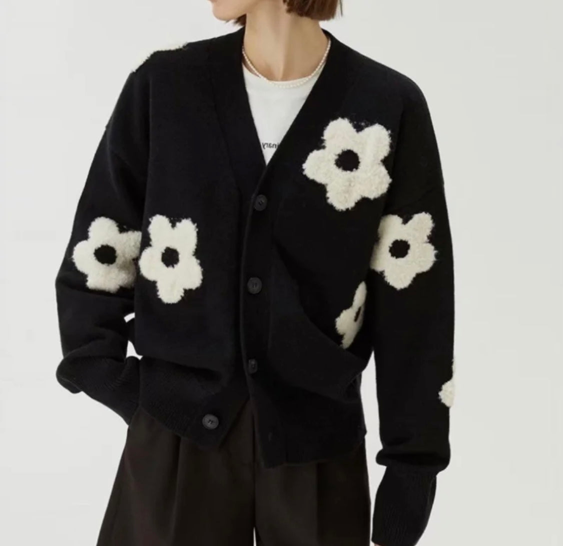 Daisy Flower Cardigan Sweater Black Bloom