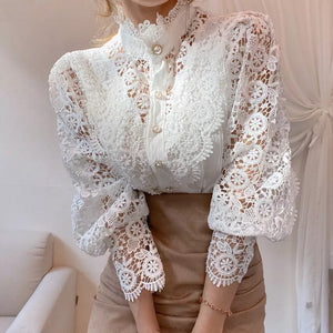 Queen Floral Lace Blouse