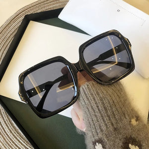 Oversize Square Chic Sunglasses