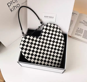 Checkered Heart Shoulder Handbag