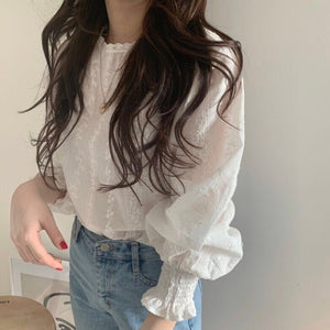 Embroidery Linen Puff Blouse